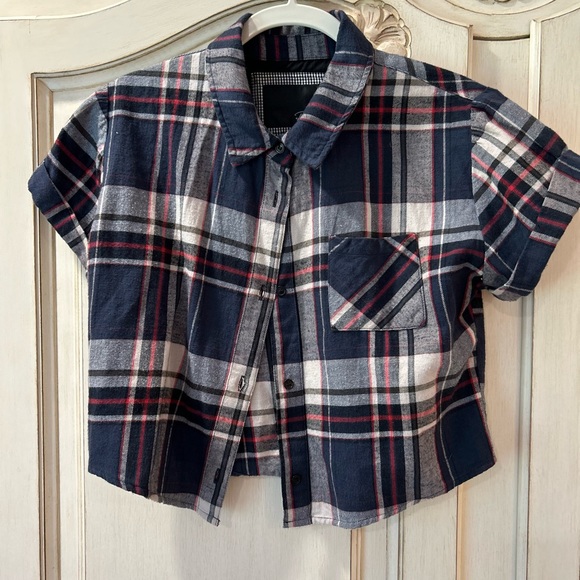 Rails Short Sleeve Cropped Button Down - Picture 1 of 3